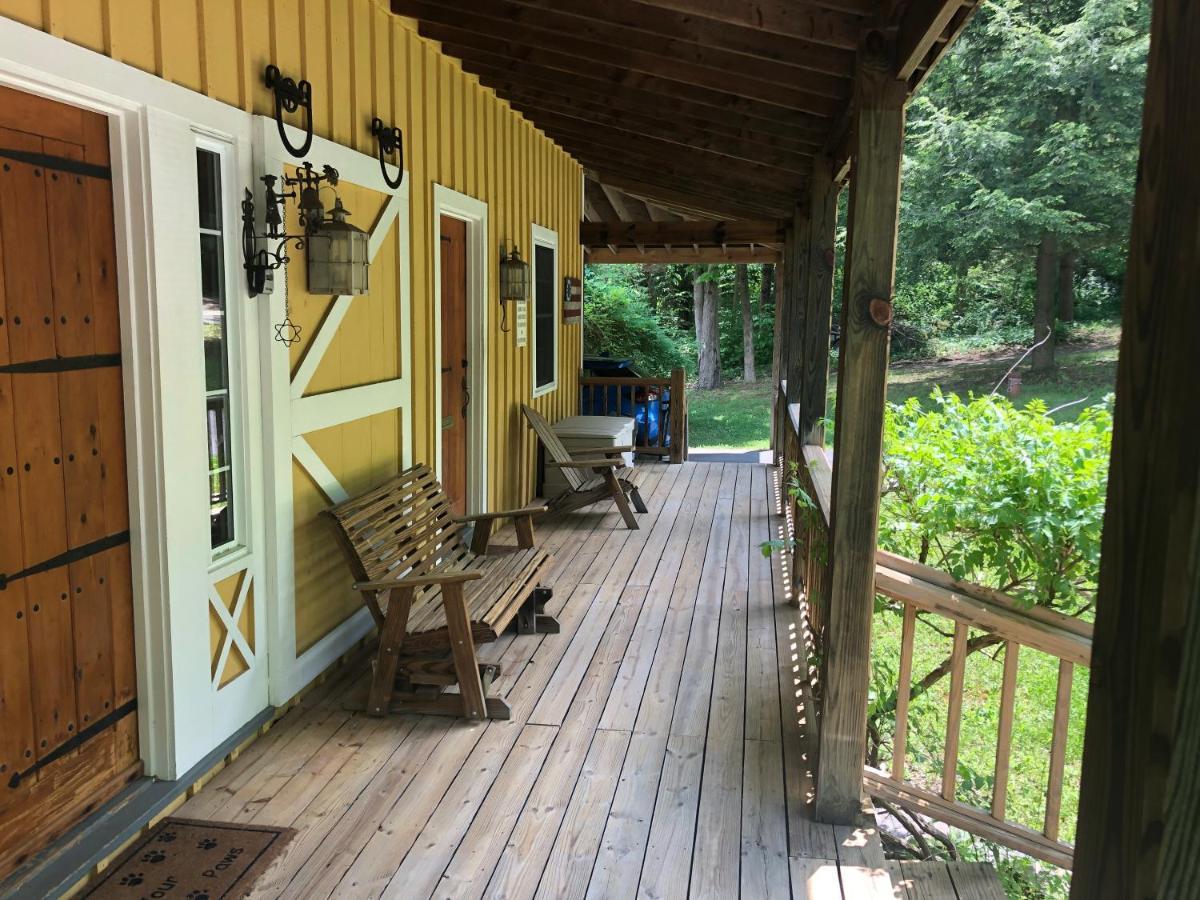 Yellow Barn Estate Freeville Exterior foto